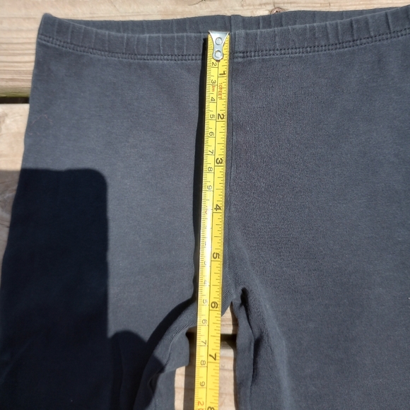 🪻Gifting🪻 Girls Size 5T Black Leggings - Picture 4 of 6